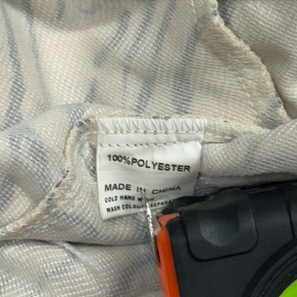 Princess Polly size 0 Utopia black and crème colored romper in great condition! - Picture 8 of 9